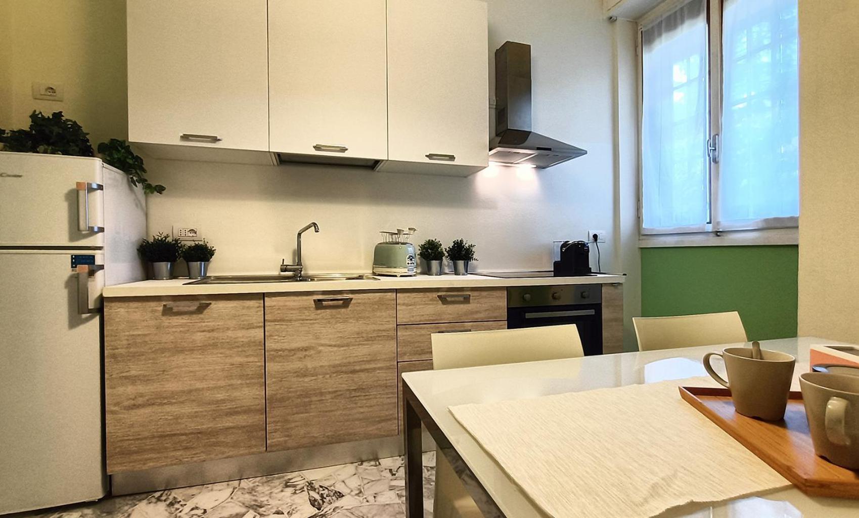 Sahi - Via Dei Ciclamini Mm1 Primaticcio, Stadio San Siro, Ospedale San Carlo Milano Eksteriør billede