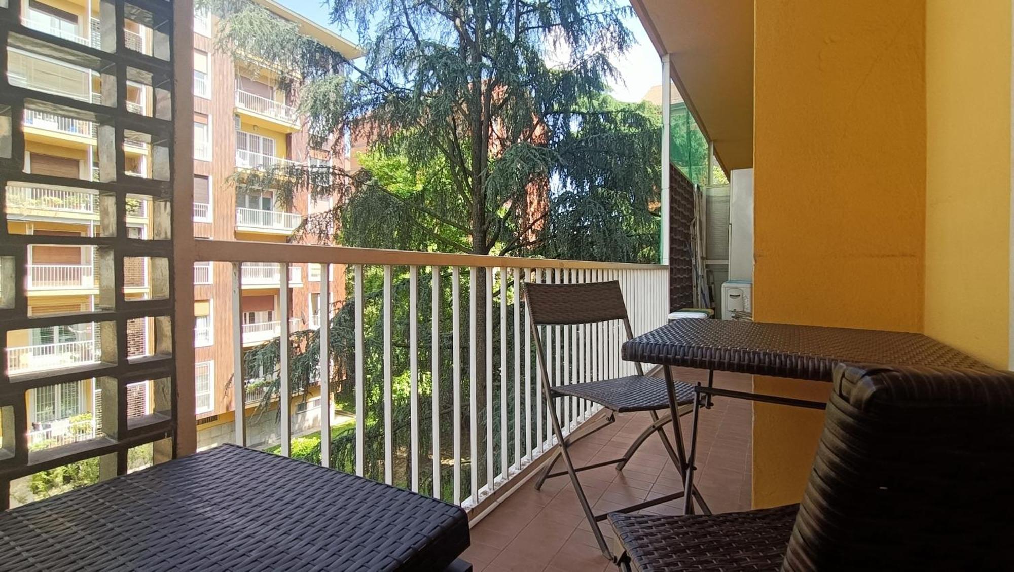 Sahi - Via Dei Ciclamini Mm1 Primaticcio, Stadio San Siro, Ospedale San Carlo Milano Eksteriør billede